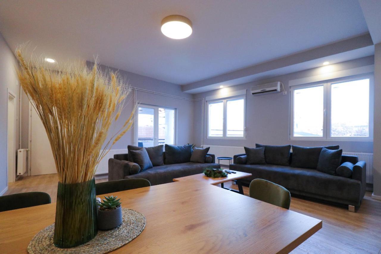 Appartement Heart Of Nis Lux Extérieur photo